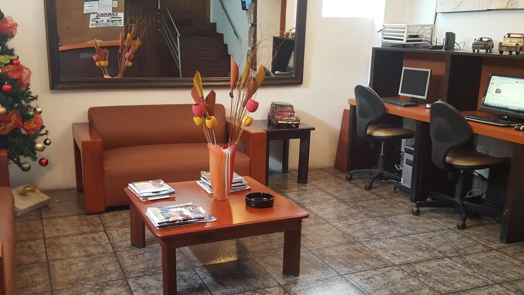 Hoteles En Guayaquil - Suites Guayaquil Cerca Del Aeropuerto Zewnętrze zdjęcie