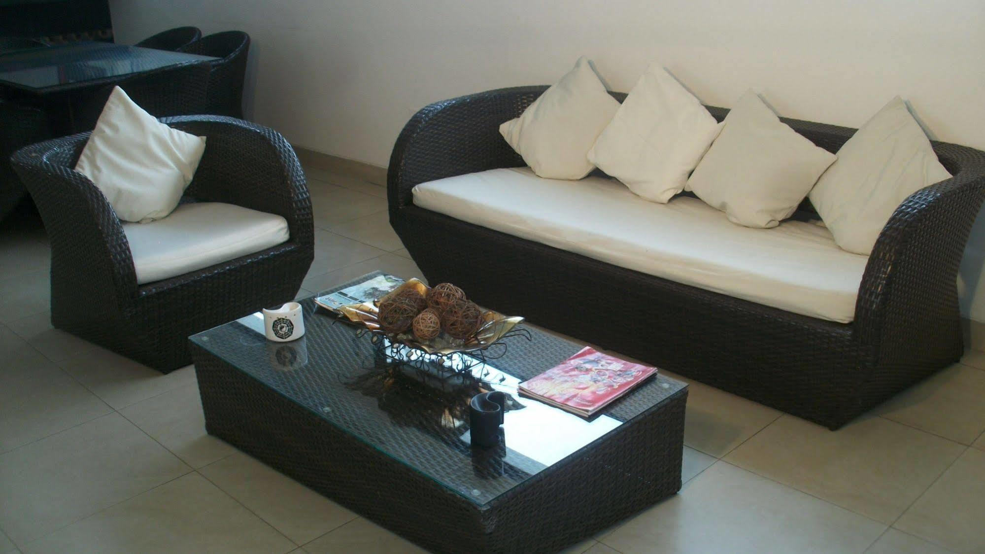 Hoteles En Guayaquil - Suites Guayaquil Cerca Del Aeropuerto Zewnętrze zdjęcie