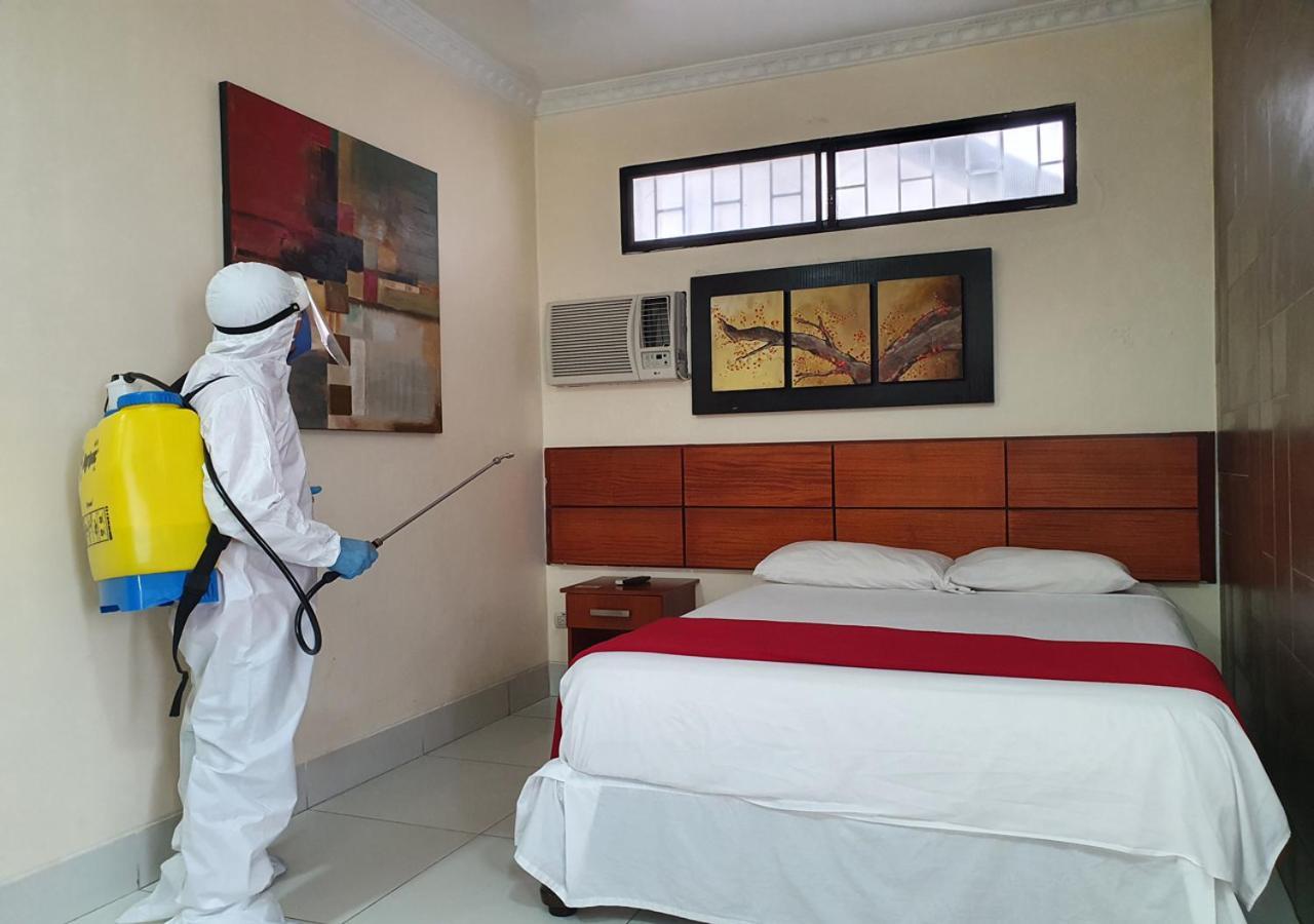 Hoteles En Guayaquil - Suites Guayaquil Cerca Del Aeropuerto Zewnętrze zdjęcie